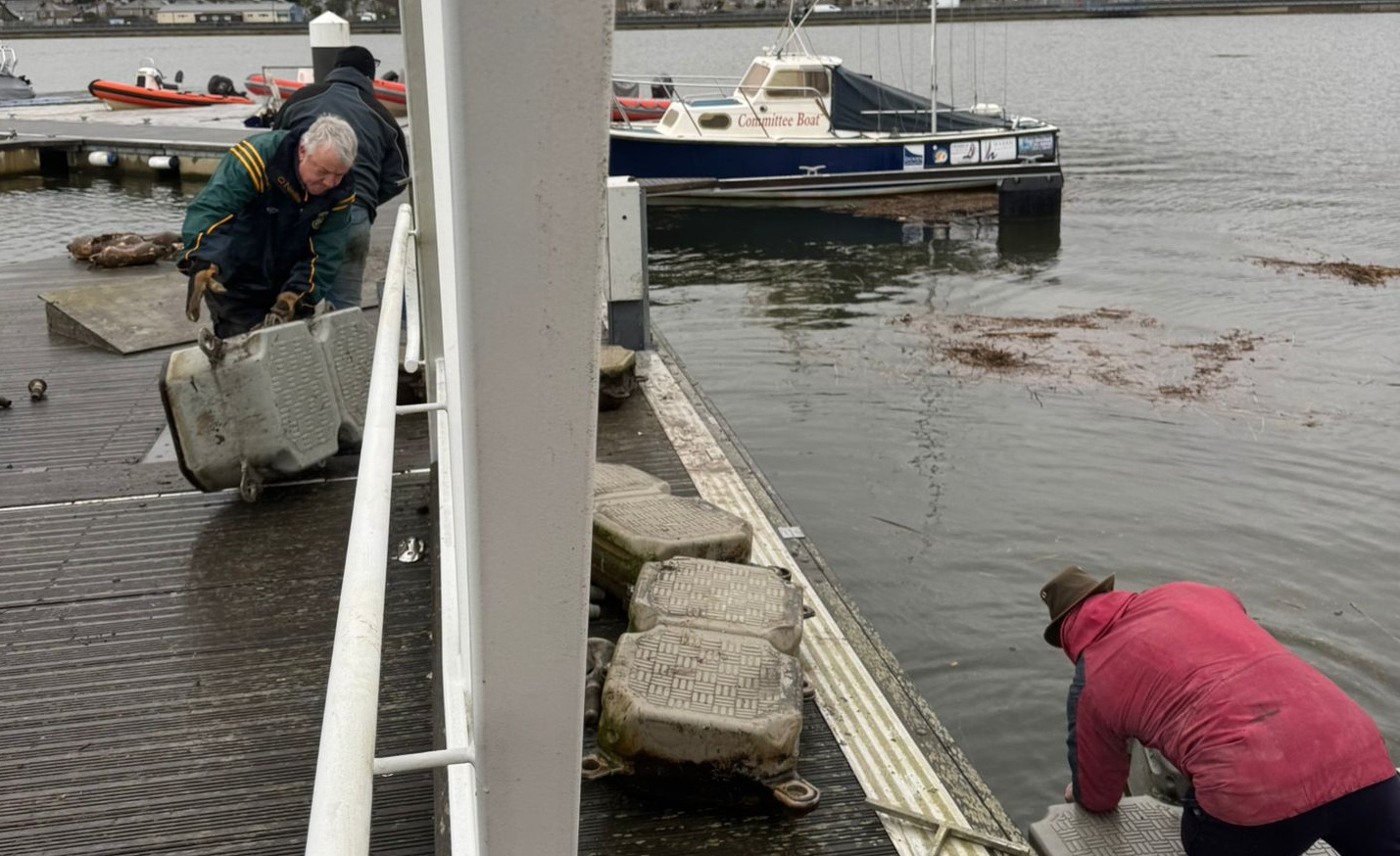 Volunteers Started on the removal of part of the old dock